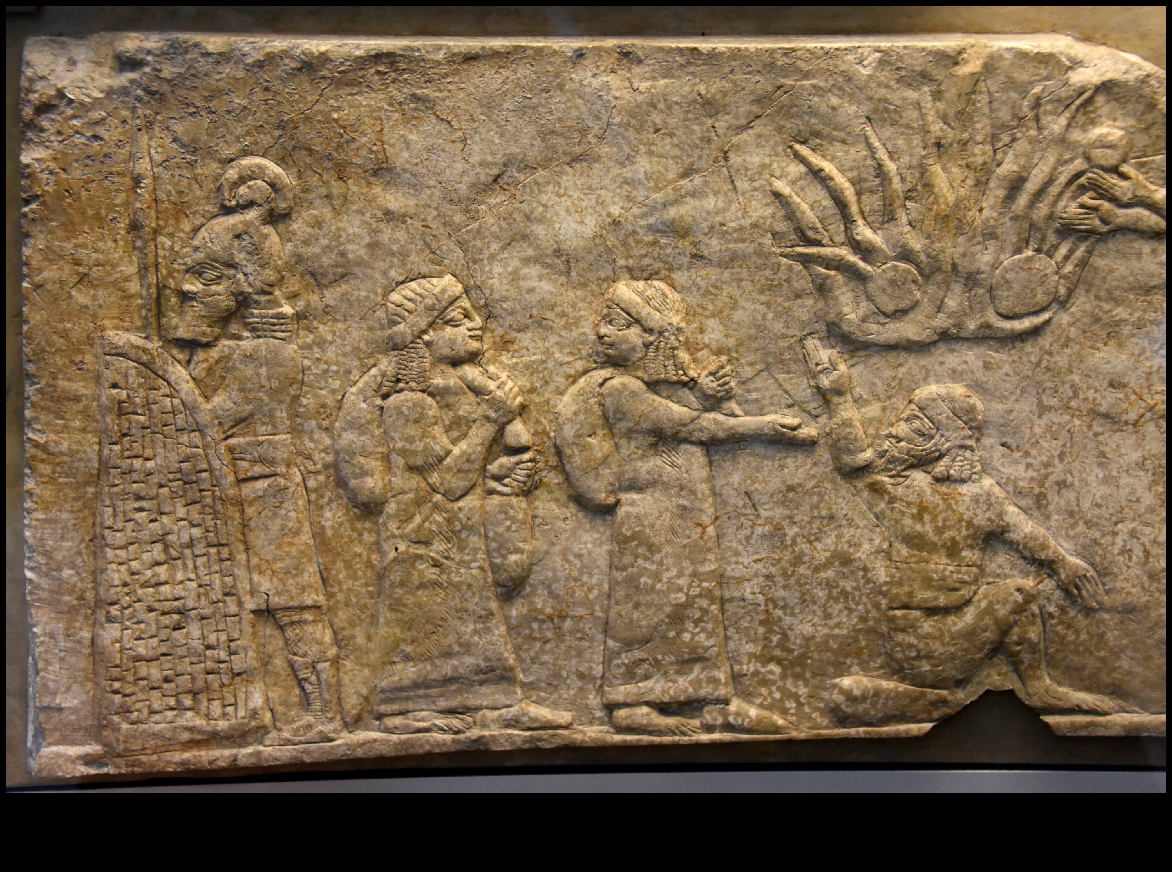 תבליטים בבליים: סיפורים מגולפים באבן במסופוטמיה