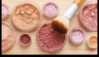 חזרה לטבע: עלייתו של איפור טבעי בר קיימא וידידותי לסביבה